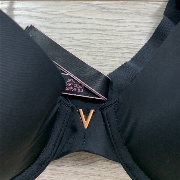 Victoria’s Secret Lined Perfect Coverage Black Bra - Picture 5 of 9